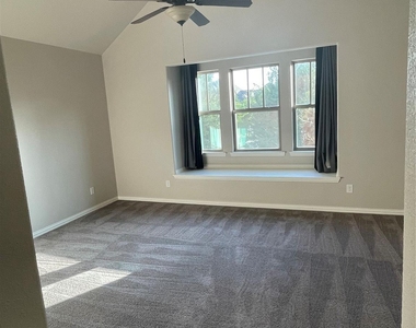 336 Loma Alta Drive - Photo Thumbnail 7