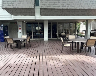 4859 Cedar Springs Road - Photo Thumbnail 17
