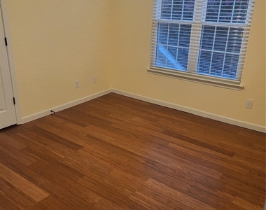 17450 Baldwin Hall Drive - Photo Thumbnail 15