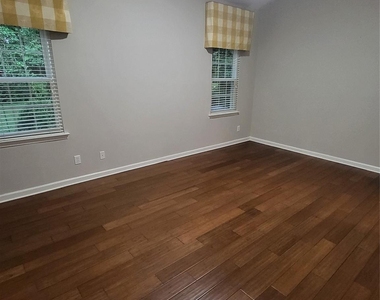 17450 Baldwin Hall Drive - Photo Thumbnail 6