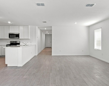 4009 Dublin Ridge Drive - Photo Thumbnail 7