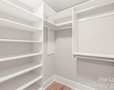 3905 Plainview Road - Photo Thumbnail 27