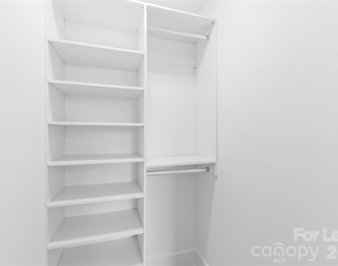 3905 Plainview Road - Photo Thumbnail 41