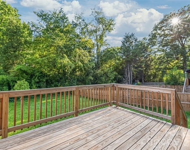 3905 Plainview Road - Photo Thumbnail 43