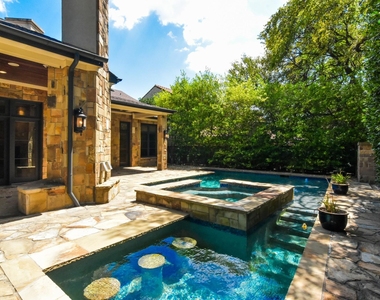 11845 Verona Court - Photo Thumbnail 26