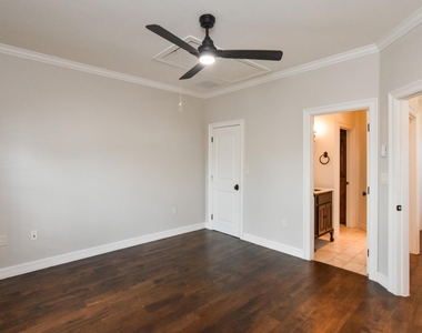 11845 Verona Court - Photo Thumbnail 25