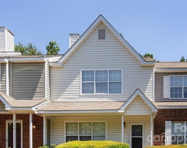 3134 Summercroft Lane - Photo Thumbnail 1