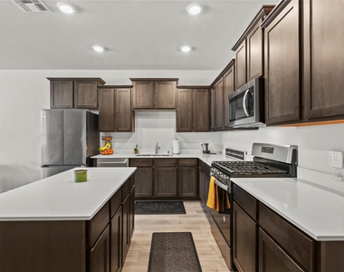 2017 Amarillo Place - Photo Thumbnail 6