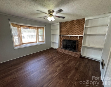 805 Furman Street - Photo Thumbnail 6