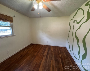 805 Furman Street - Photo Thumbnail 10