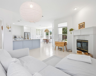 16012 Alvarado Drive - Photo Thumbnail 6
