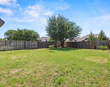 16012 Alvarado Drive - Photo Thumbnail 17