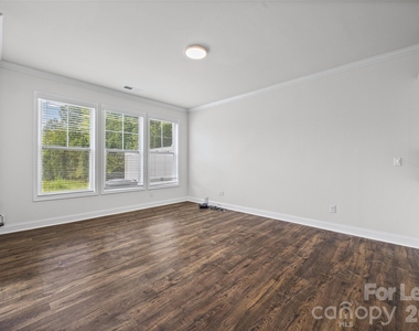 1093 Chicory Trace - Photo Thumbnail 6