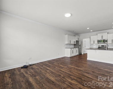 1093 Chicory Trace - Photo Thumbnail 7