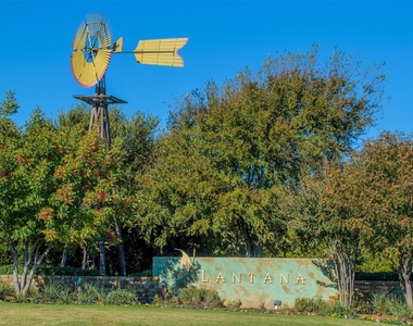 1000 Noble Avenue - Photo Thumbnail 18