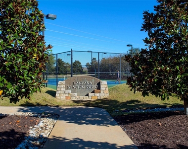 1000 Noble Avenue - Photo Thumbnail 21