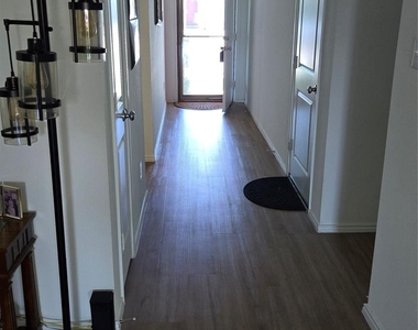 5815 Rock Maple Drive - Photo Thumbnail 11