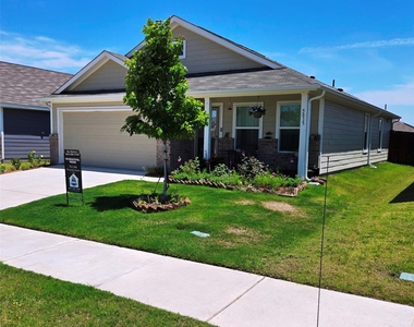 5815 Rock Maple Drive - Photo Thumbnail 1