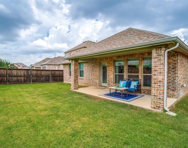 16705 Lincoln Park Lane - Photo Thumbnail 11