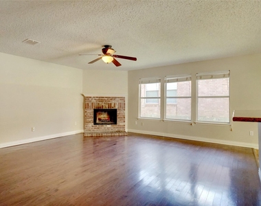 6061 Arabian Avenue - Photo Thumbnail 3