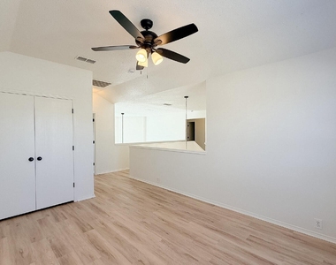 8516 Auburn Drive - Photo Thumbnail 31