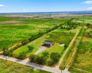 5715 Smiley Road - Photo Thumbnail 18