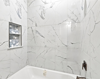 5715 Smiley Road - Photo Thumbnail 3