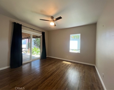 470 Walnut - Photo Thumbnail 3