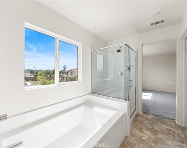1820 Julie Drive - Photo Thumbnail 11