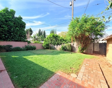 15459 Three Palms - Photo Thumbnail 1