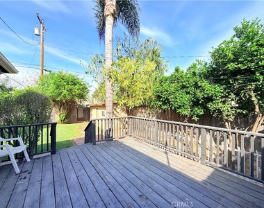 15459 Three Palms - Photo Thumbnail 6