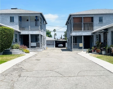 5754 Vineland Avenue - Photo Thumbnail 19