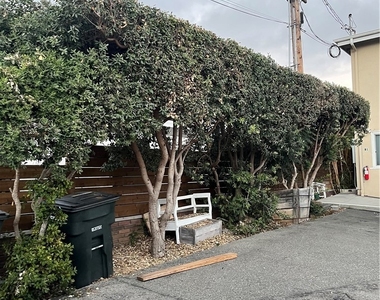 2324 S Coast - Photo Thumbnail 4