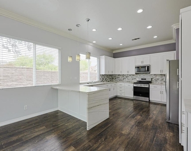 1151 Lassen Peak Place - Photo Thumbnail 9