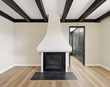 568 Los Arboles Lane - Photo Thumbnail 22