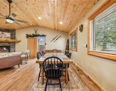 933 Spruce - Photo Thumbnail 42