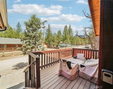 933 Spruce - Photo Thumbnail 10