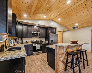 933 Spruce - Photo Thumbnail 53