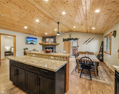 933 Spruce - Photo Thumbnail 62
