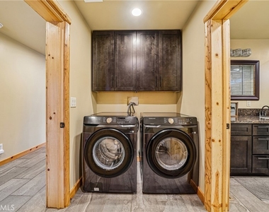 933 Spruce - Photo Thumbnail 68