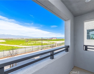 2472 E Stanley Paseo - Photo Thumbnail 10