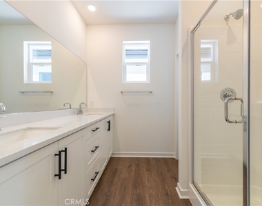 2472 E Stanley Paseo - Photo Thumbnail 14
