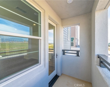 2472 E Stanley Paseo - Photo Thumbnail 11