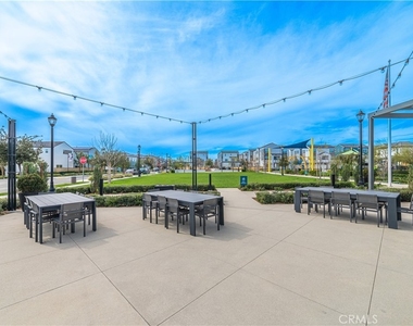 2472 E Stanley Paseo - Photo Thumbnail 39