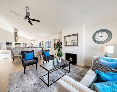 3482 Almond Street - Photo Thumbnail 3