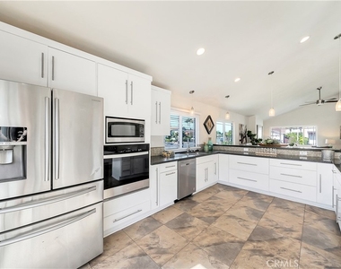 3482 Almond Street - Photo Thumbnail 12