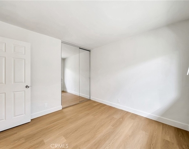 3482 Almond Street - Photo Thumbnail 26