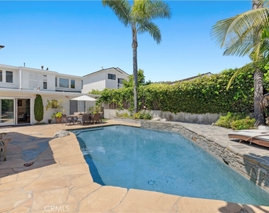 540 De Anza Drive - Photo Thumbnail 15