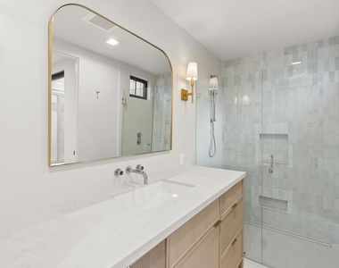 16735 La Gracia B - Photo Thumbnail 12