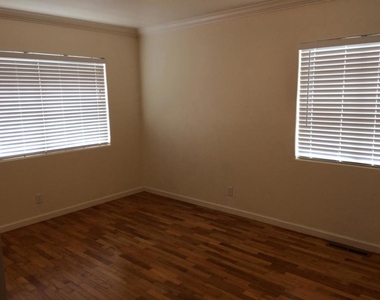 2157 Trapani Circle - Photo Thumbnail 8